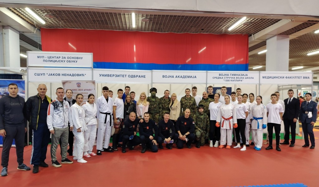 Promocija vojnog školstva i vojnog sporta na Sajmu sporta u Novom Sadu 