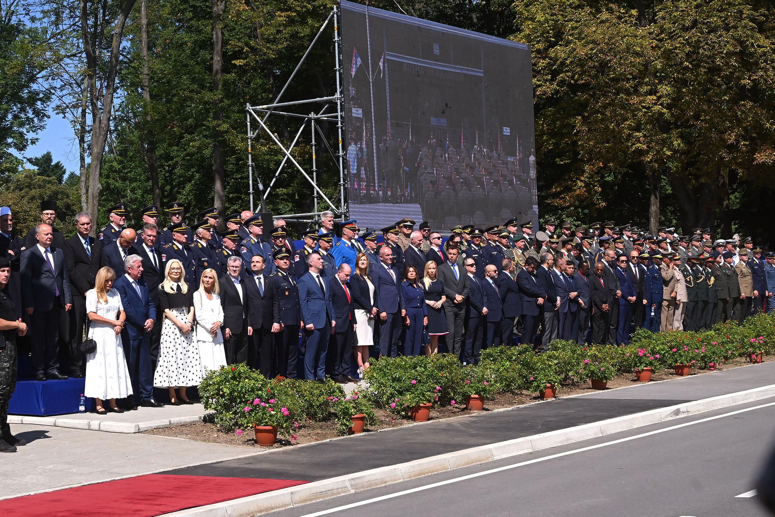 Нова генерација официра ступила у строј Војске Србије