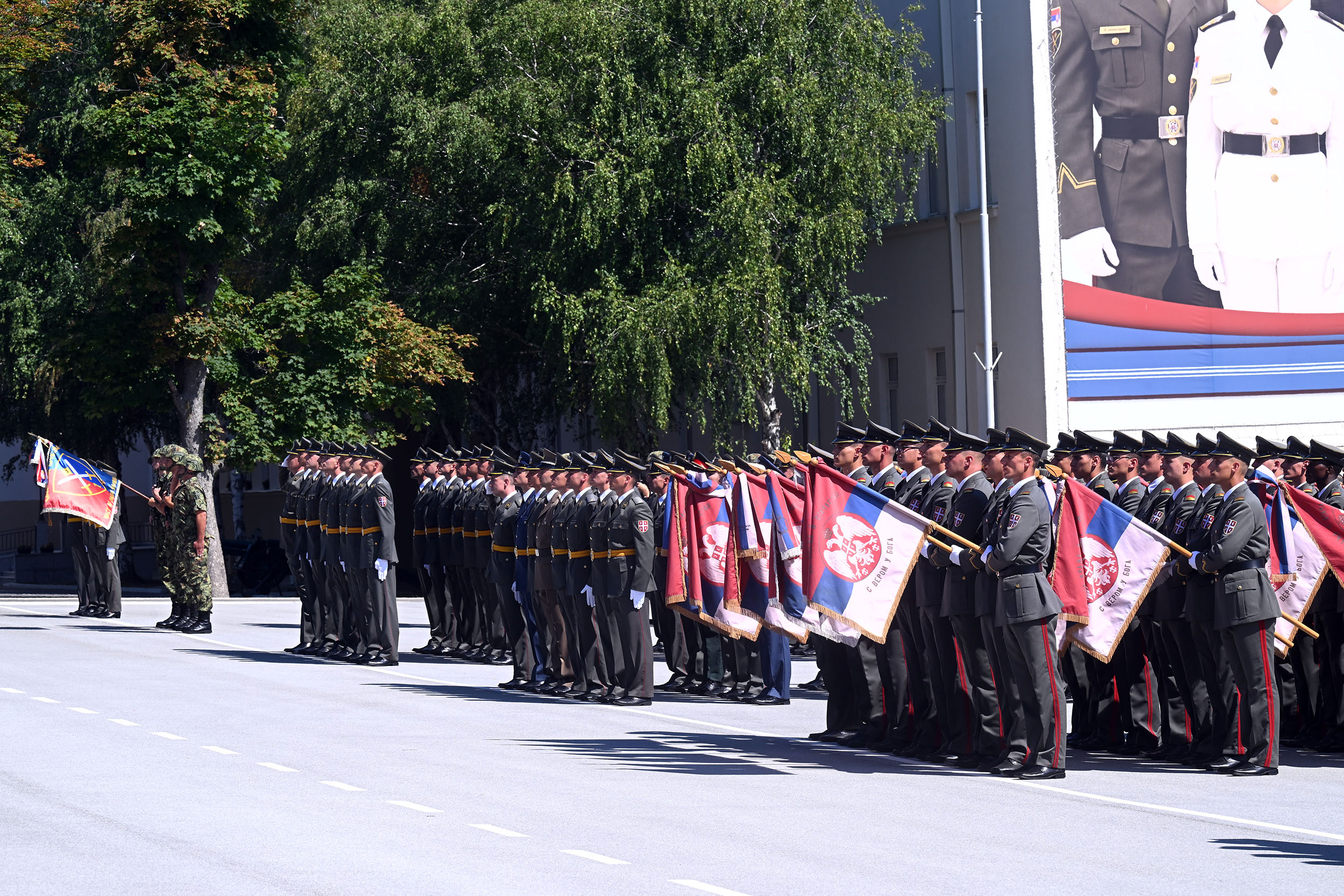 Нова генерација официра ступила у строј Војске Србије