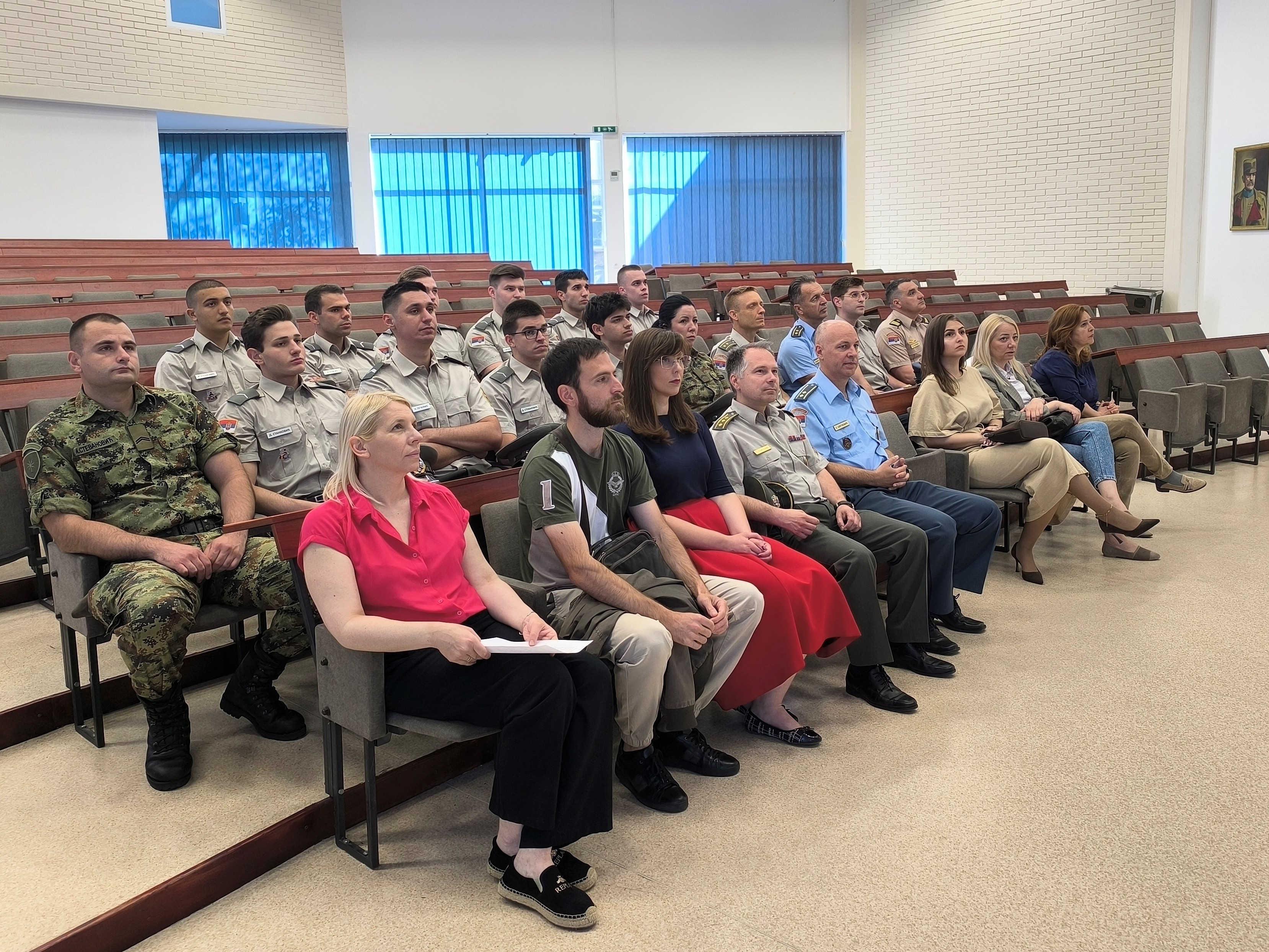 Завршетак курсева страних језика за припаднике МО и ВС