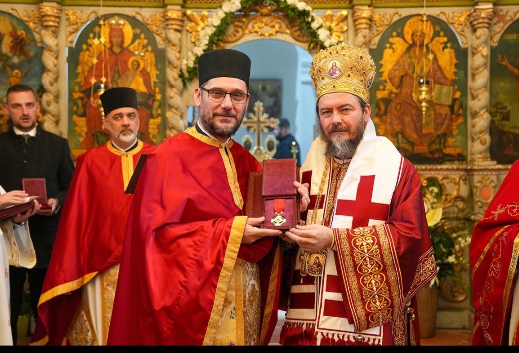 Sveštenik Vojne akademije odlikovan medaljom „Krst svetog Varnave hvostanskog“